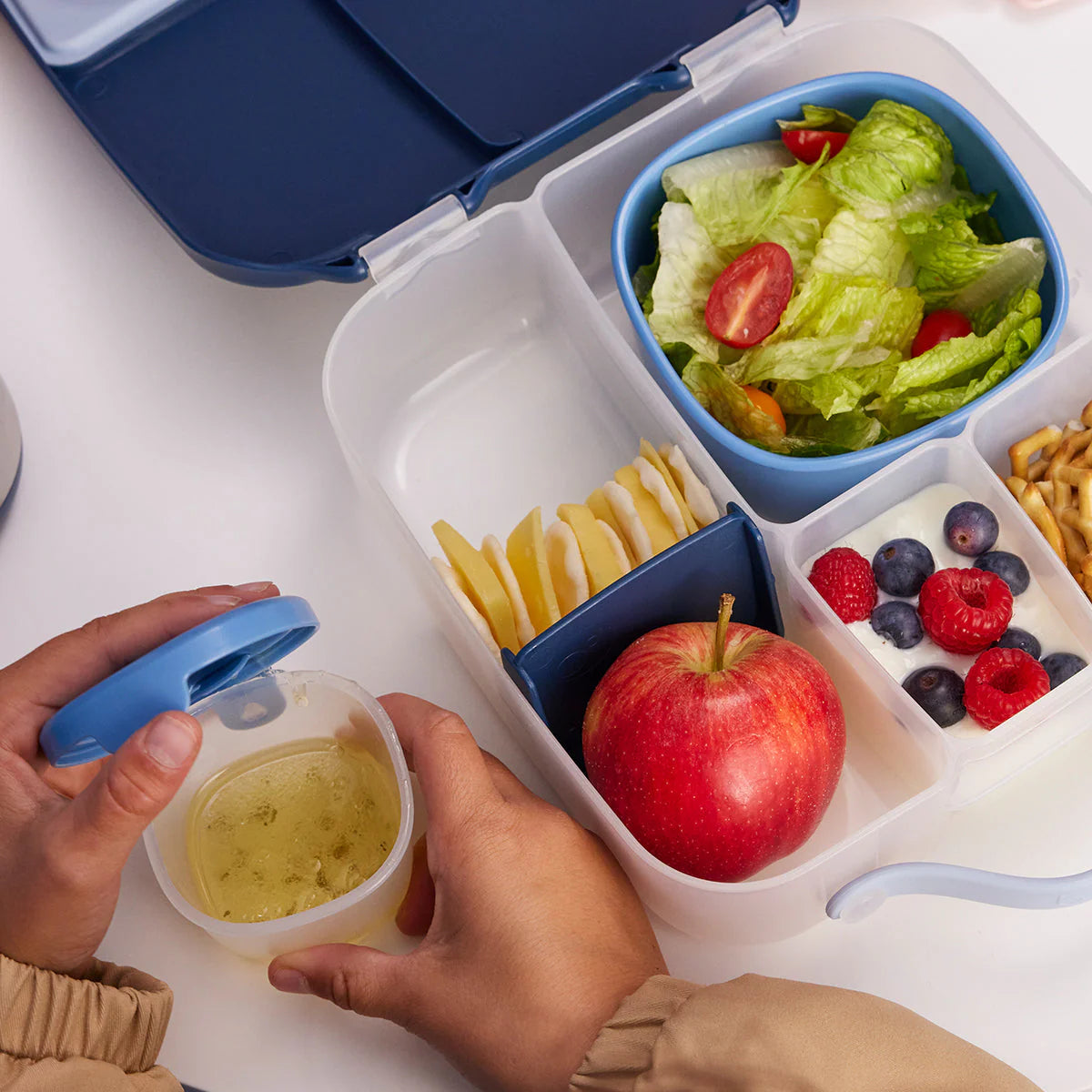 Set 3 recipiente pentru gustări b.box (diverse culori)