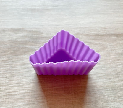 Triunghi din silicon Lekkabox (4 buc.) - diverse culori
